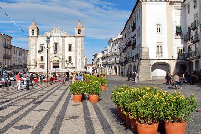 algarve-to-lisbon-with-stop-at-evora-bones-chapel-and-cork-factory