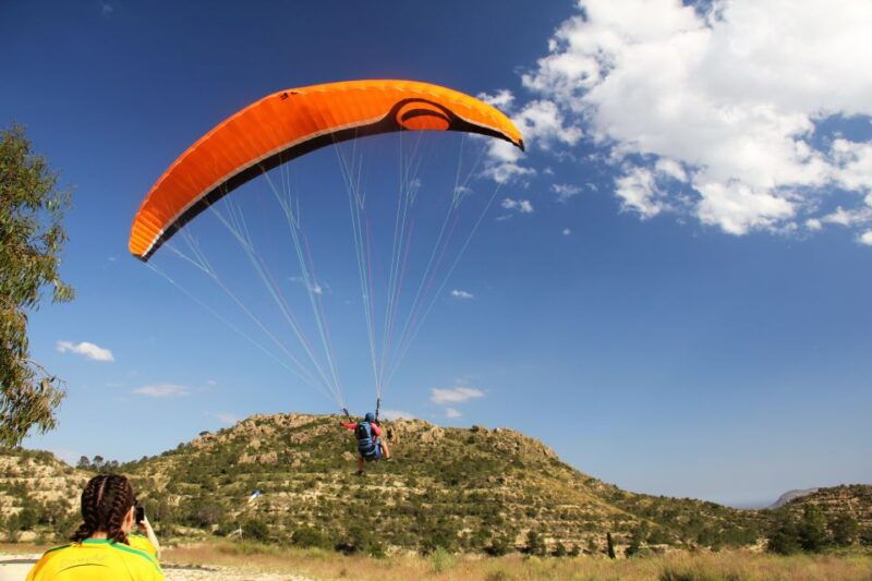 alicante-and-santa-pola-tandem-paragliding-flight