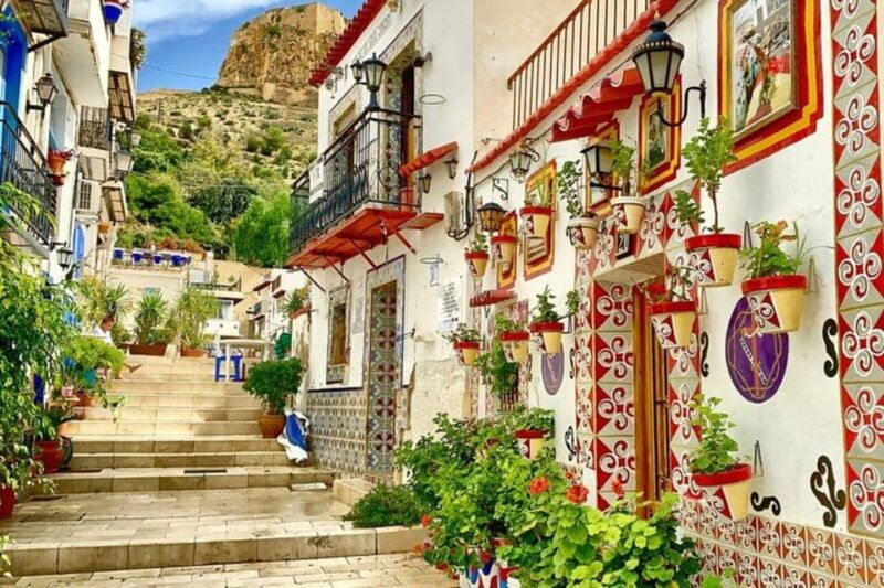 alicante-guided-city-highlights-walking-tour