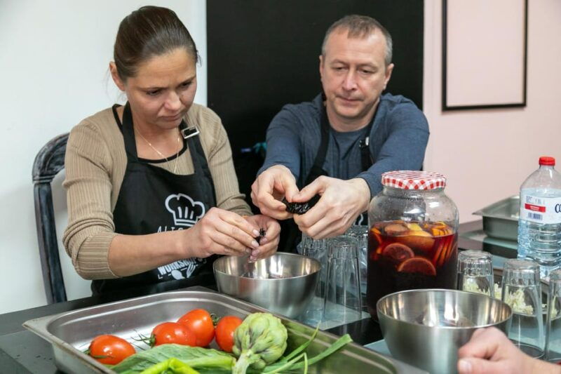 alicante-paella-and-sangria-workshop-with-market-visit