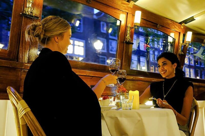 amsterdam-luxury-saloon-boat-cruise-with-3-course-dinner
