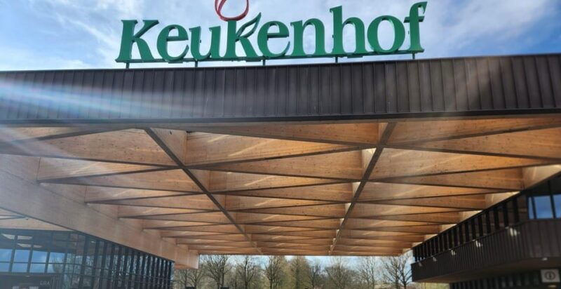 amsterdam-to-keukenhof-zaanseschans-private-tour