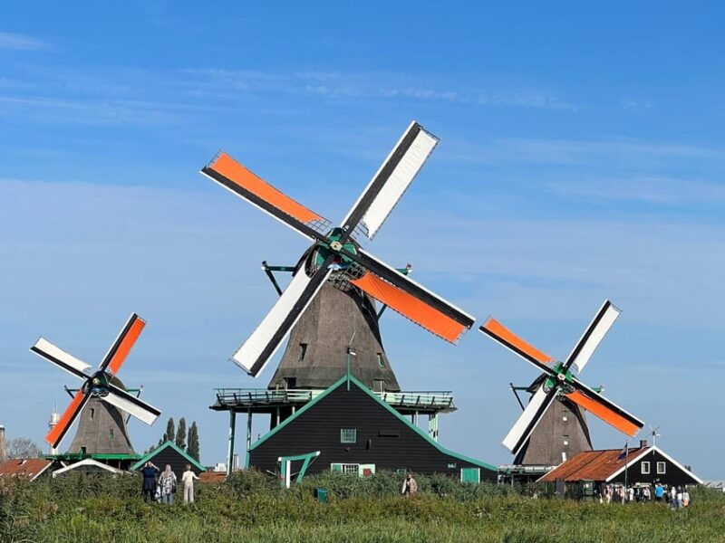amsterdam-zaanse-schans-and-giethoorn-guided-combo-tour