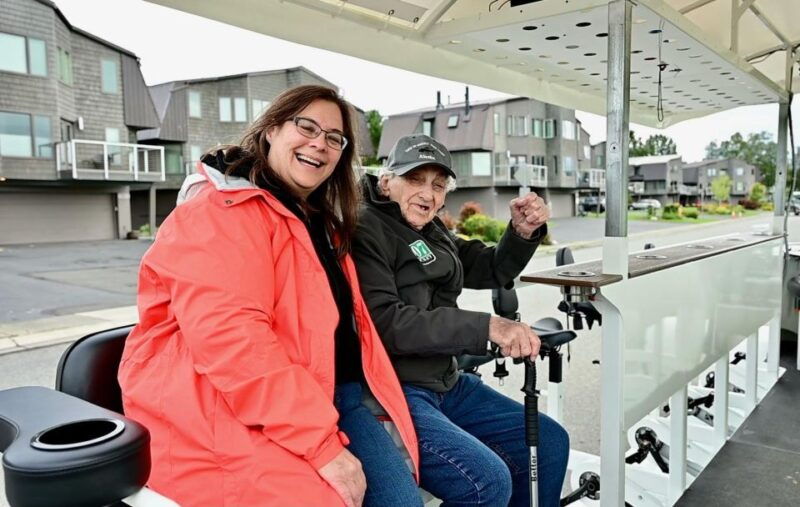 anchorage-tour-on-a-unique-14-passenger-electric-vehicle