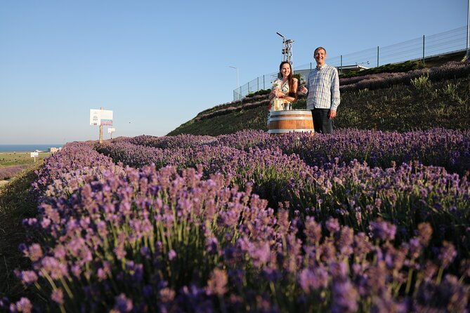 aroma-sampling-of-5-bulgarian-lavender-varieties-at-dives-winery