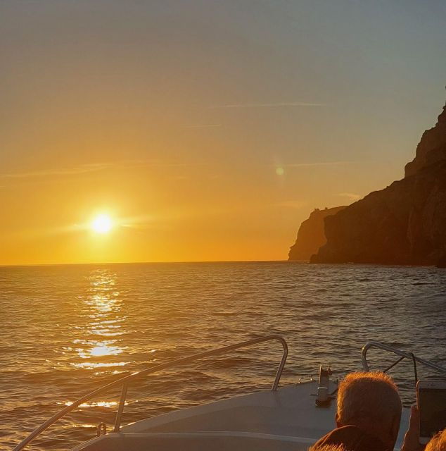 arrabida-natural-park-sunset-boat-trip-with-regional-drink