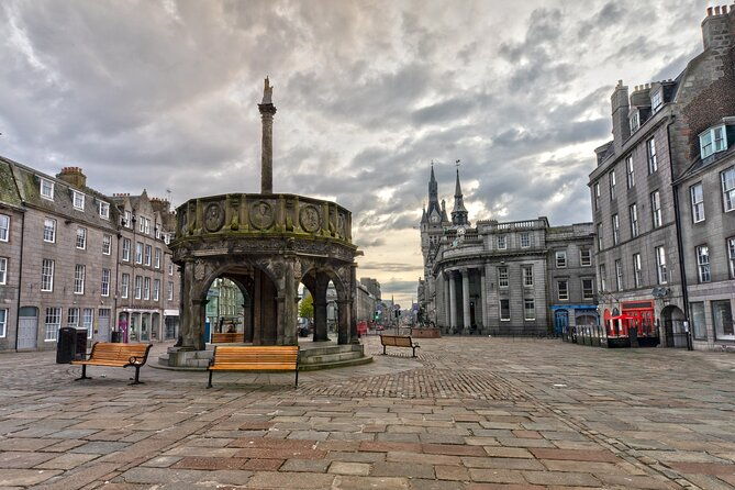 art-history-and-hidden-gems-aberdeen-private-walking-tour