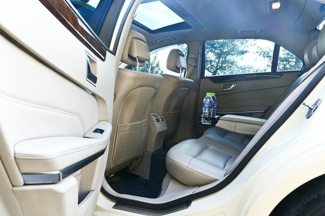 athens-airport-to-city-center-private-taxi-or-van