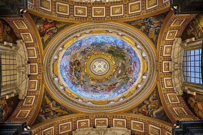 audio-guided-tour-in-st-peters-square-basilica-vatican