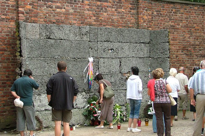 auschwitz-birkenau-concentration-extermination-camp-full-day-trip-from-warsaw