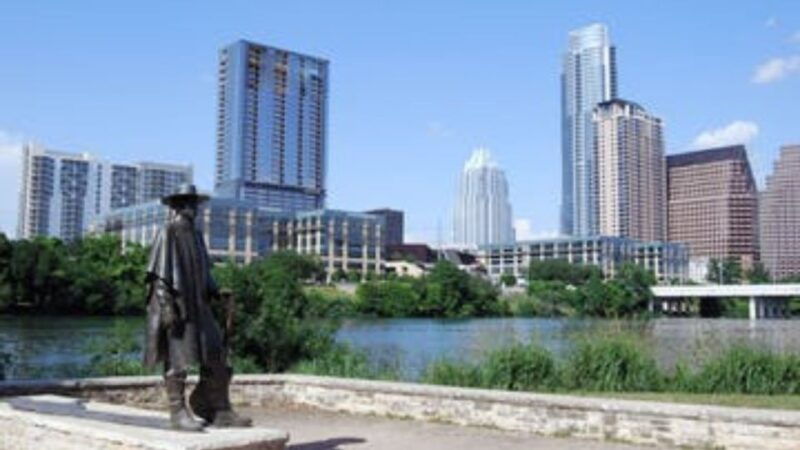 austin-city-and-hill-country-non-stop-tour-in-a-mercedes