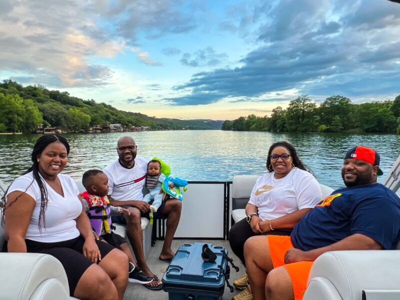 austin-lake-austin-private-boat-cruise-full-sun-shading