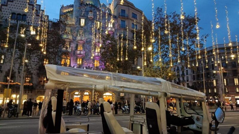 barcelona-private-christmas-lights-tour-by-eco-tuk-tuk