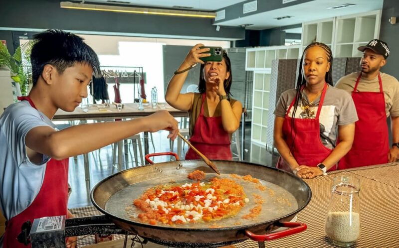 barcelona-seafood-paella-%e2%98%85maestro%e2%98%85-tapas-sangria