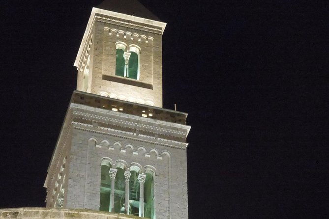 bari-by-night-city-centre-and-seafront-walking-tour