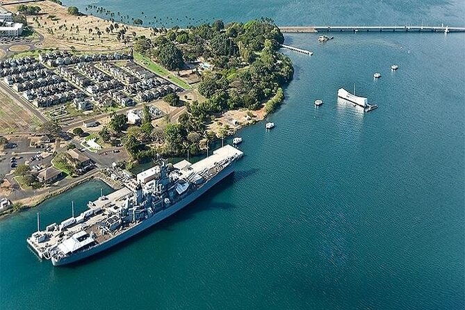 battleships-of-wwii-at-pearl-harbor-from-the-big-island