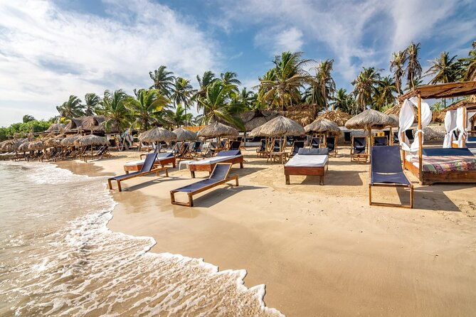 beach-day-at-palmarito-beach