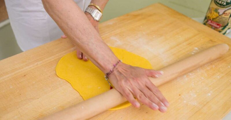 bergamo-private-pasta-making-class-at-a-locals-home