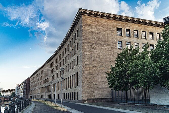 berlin-and-the-third-reich-private-black-van-half-day-tour