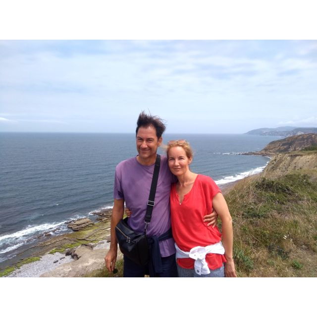bike-with-pintxos-drinks-in-getxo-bilbaos-scenic-seaside