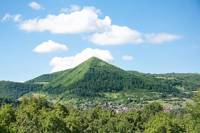 bosnian-pyramid-the-worlds-largest-pyramid-from-sarajevo