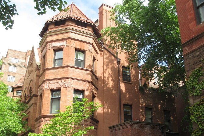 brooklyn-self-guided-walking-tour-and-scavenger-hunt