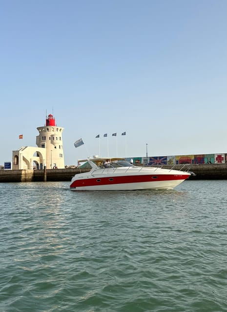 cadiz-sunset-experience-on-private-yacht-6-pax