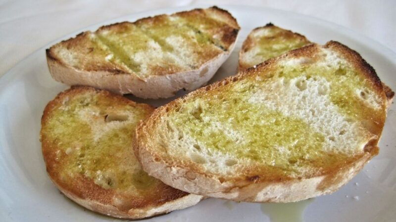 cagliari-private-tasting-of-fine-extra-virgin-olive-oil