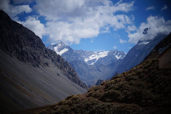 cajon-del-maipo-spa-barbecue-4x4-cars-and-small-groups