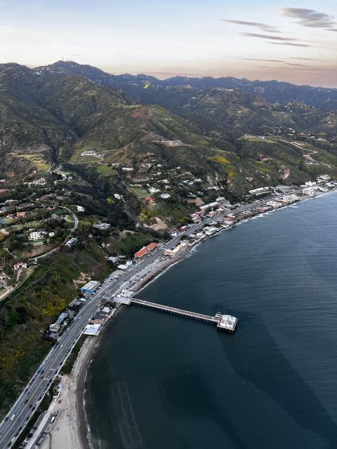 california-coast-and-canyons-35-minute-helicopter-tour