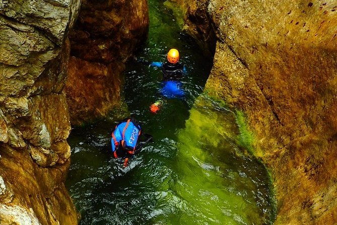 canyoning-in-the-strubklamm-with-a-state-certified-guide