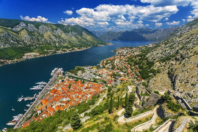 car-trip-kotor-lovcen-mausoleum-cetinje-monastery-and-kings-castle
