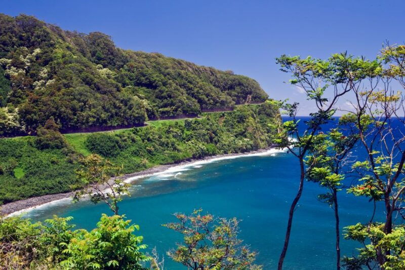 central-maui-two-island-scenic-helicopter-flight-to-molokai