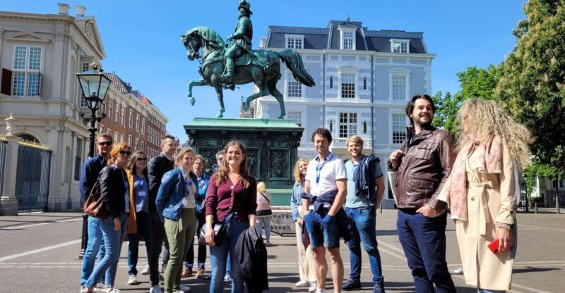 centre-the-hague-on-foot-with-wonderful-storyteller-2hr