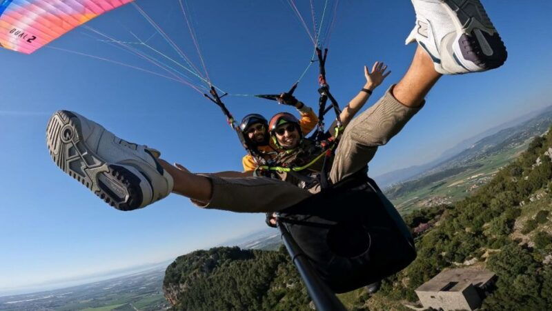 cilento-tandem-paragliding-flight-over-capaccio-paestum