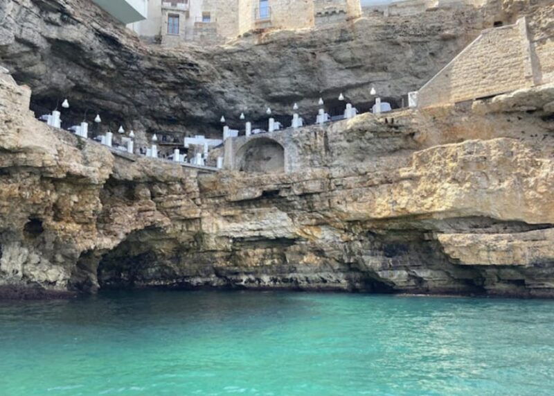 coast-and-caves-of-polignanoboat-toursdrinksswimmingmusic-and-fun