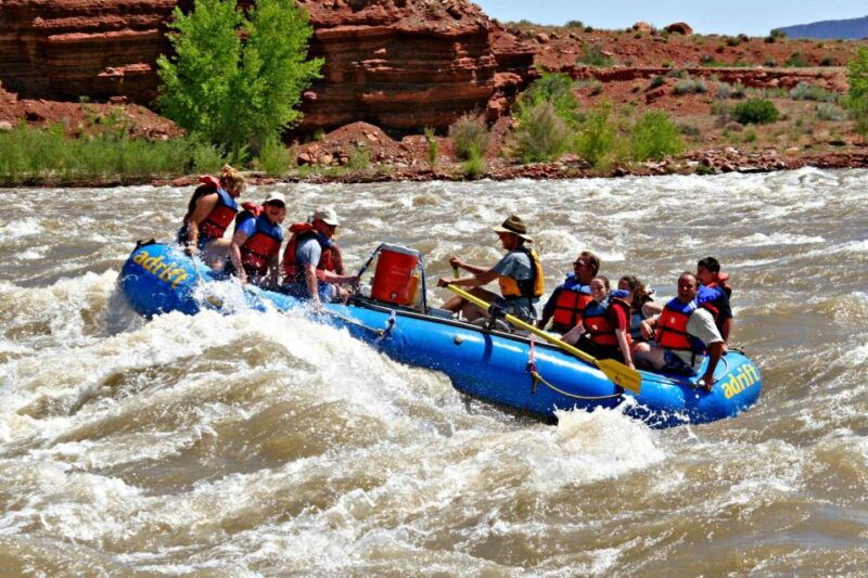 colorado-river-rafting-half-day-morning-at-fisher-towers