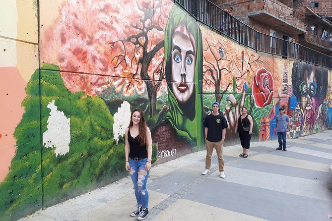 comuna-13-private-guided-tour-in-medellin