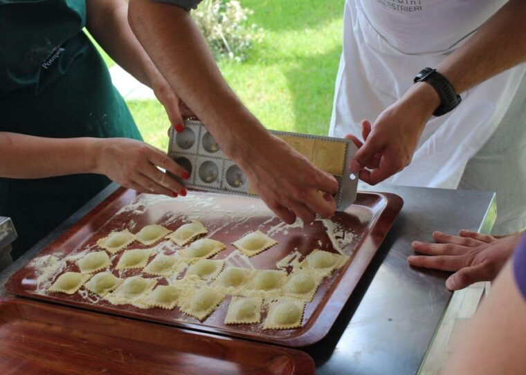 cooking-class-w-italian-mamma-from-pompei