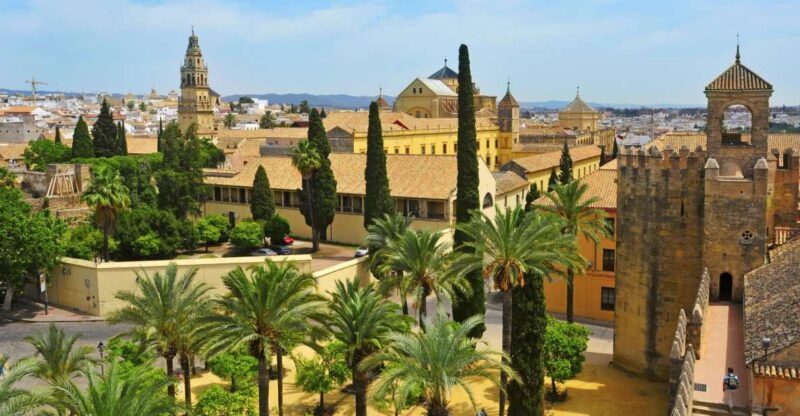 cordoba-mosque-cathedral-synagogue-and-alcazar-guided-tour