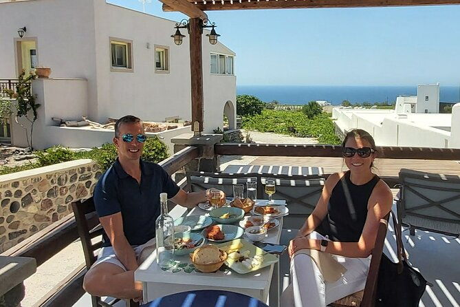 cork-fork-tour-in-santorini-with-2-wineries-and-lunch