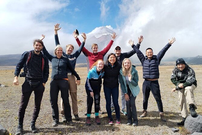cotopaxi-volcano-biking-private-tour-vip