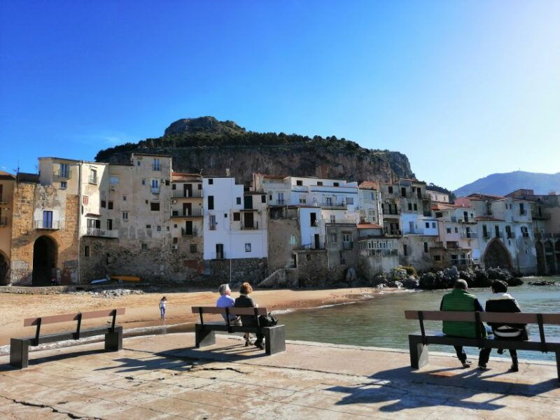 craft-beer-taste-aperitivo-with-locals