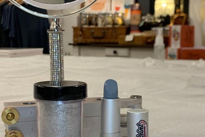 create-your-own-lipstick-or-lip-gloss-experience-in-charlotte