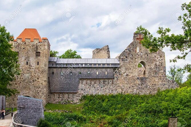 day-trip-riga-sigulda-the-switzerland-of-latvia