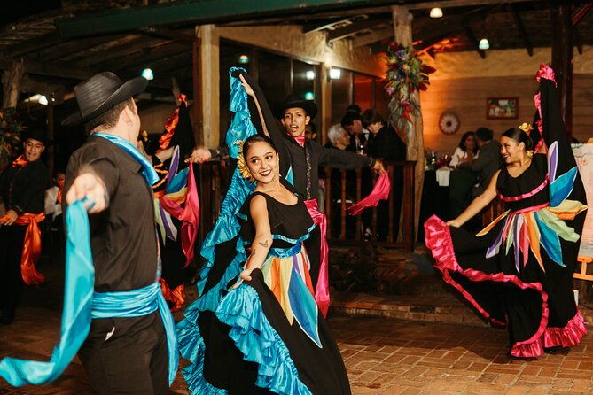 dinner-with-private-show-in-tiquicia-traditional-nights