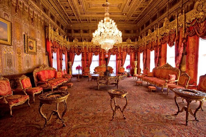 dolmabahce-palace-skip-the-ticket-line-entry-with-audio-guide