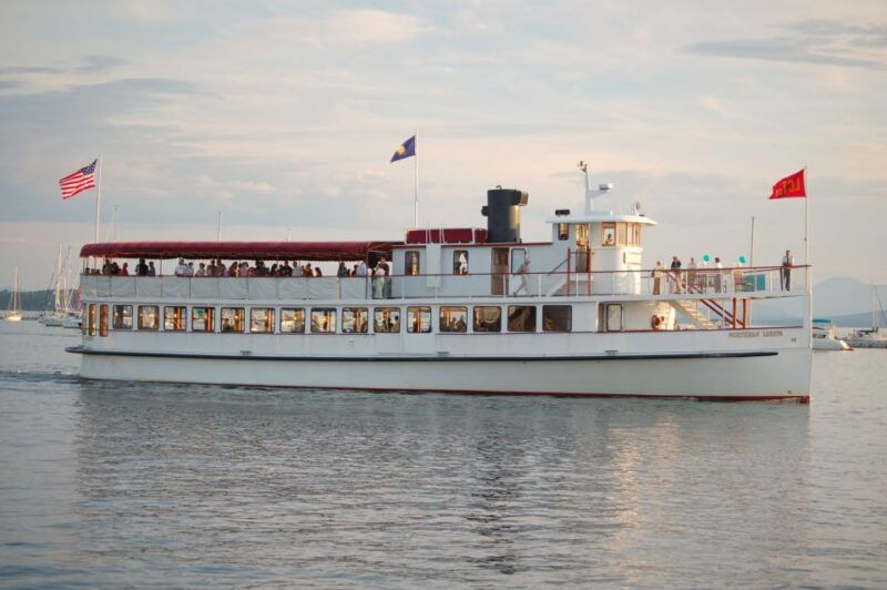 downtown-boston-harbor-weekend-cruise-with-brunch