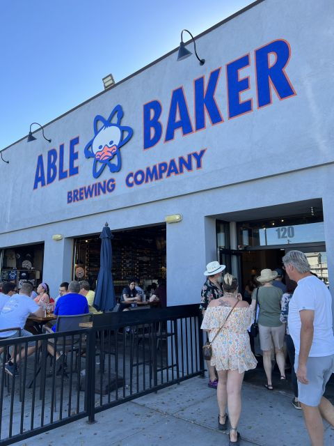 downtown-las-vegas-arts-district-brewery-row-walking-tour
