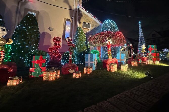 dyker-heights-christmas-holiday-lights-private-guided-tour
